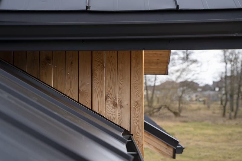Five Advantages of Seamless Gutters